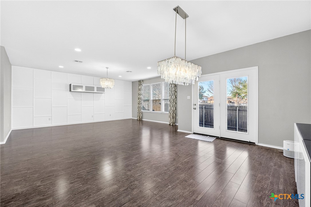 9012 Lonesome Oak Drive