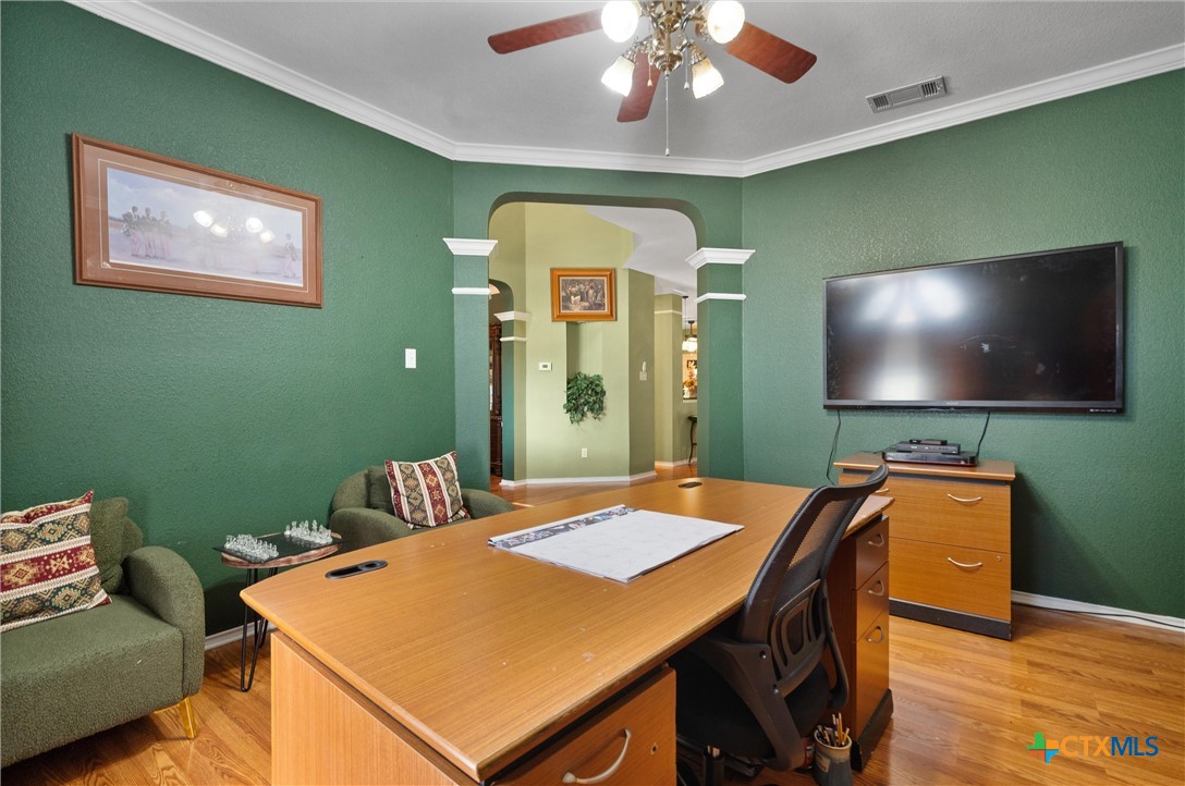 570 SW Crossland Drive