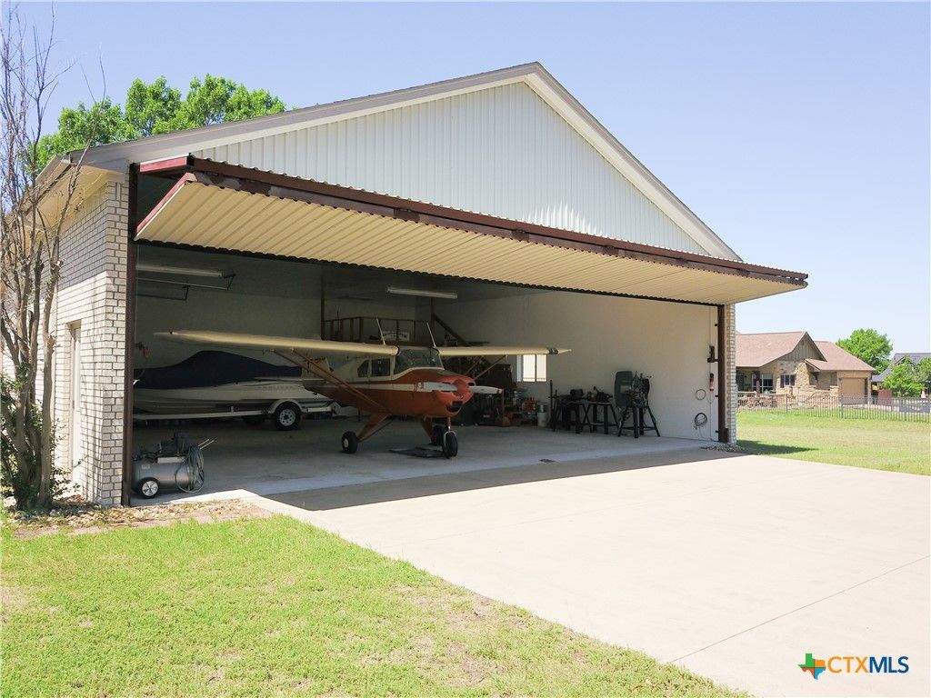 Photo of 5 Richard Pearce Cove, Georgetown, TX 78626 (MLS # 610354)