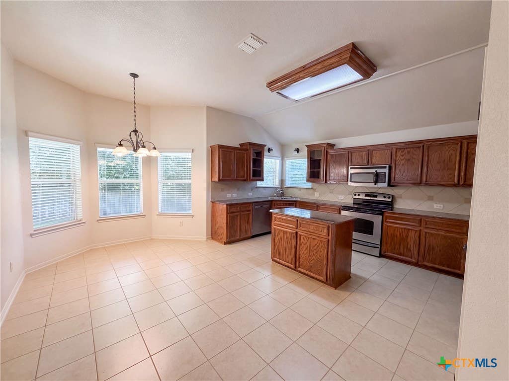 Photo of 5415 Foxhill Road, Temple, TX 76502 (MLS # 622894)