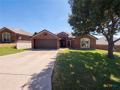 Photo of 5415 Foxhill Road, Temple, TX 76502 (MLS # 622894)