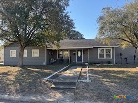 Photo of 1011 E Main Street, Cuero, TX 77954 (MLS # 603771)
