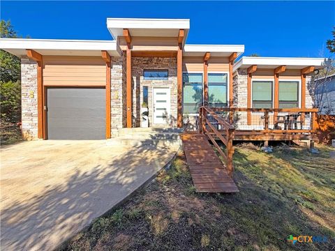 Photo of 1151 Eastview Drive, Canyon Lake, TX 78133 (MLS # 599598)