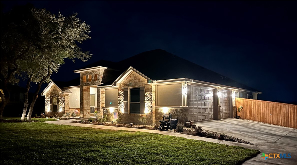 4007 Turning Leaf Drive