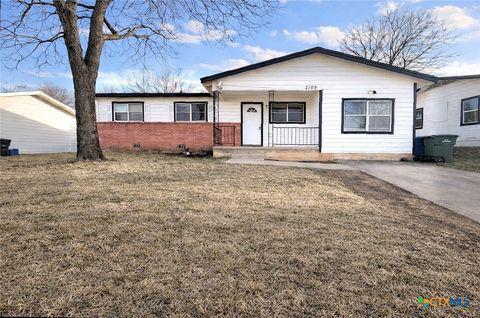 Photo of 2109 Terrace Drive, Copperas Cove, TX 76522 (MLS # 606658)