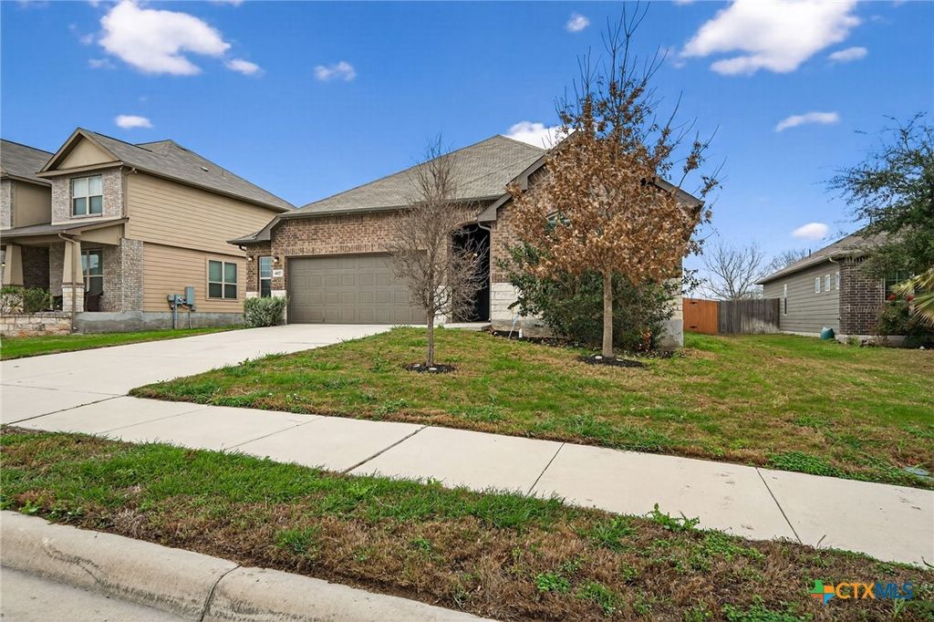 Photo of 4927 Top Ridge Lane, Cibolo, TX 78108 (MLS # 606872)