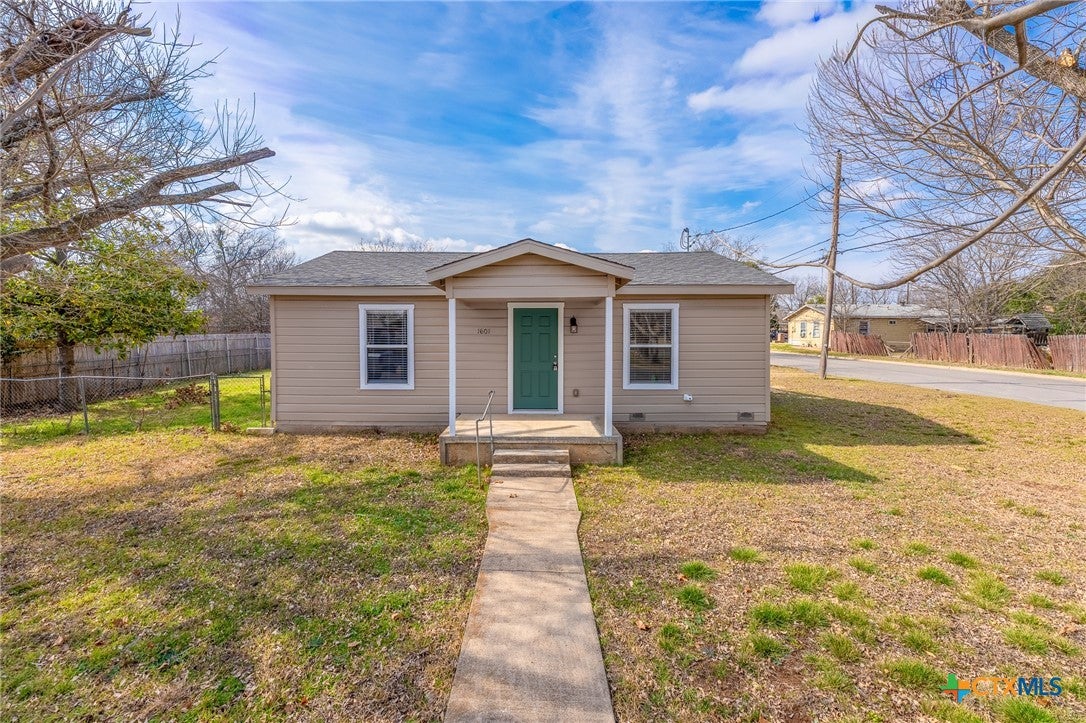 Photo 1 of 23 — 1601 Miller Street, Belton, TX 76513