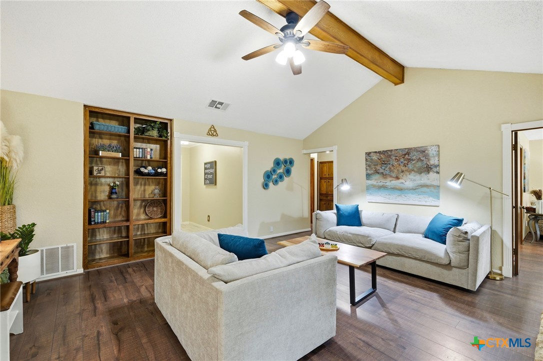 1105 Nottingham Hill Road