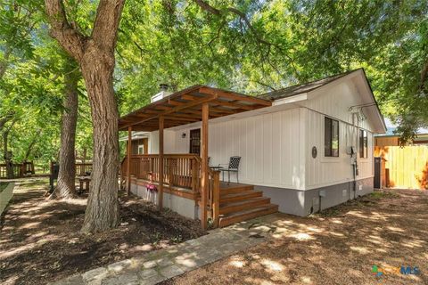 107-109 Scudder Lane Wimberley TX 78676