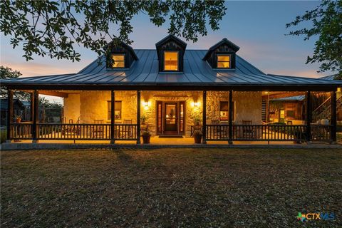 1900 Granite Springs Dr. Fredericksburg TX 78624