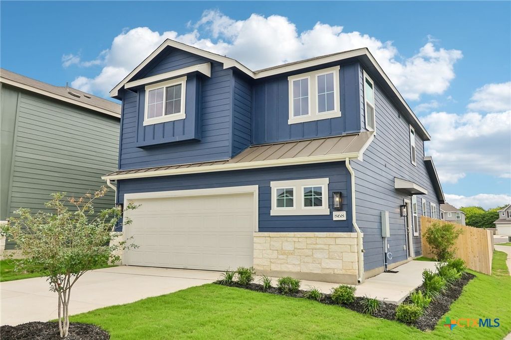 Photo of 868 Casetta Trail, New Braunfels, TX 78130 (MLS # 612045)