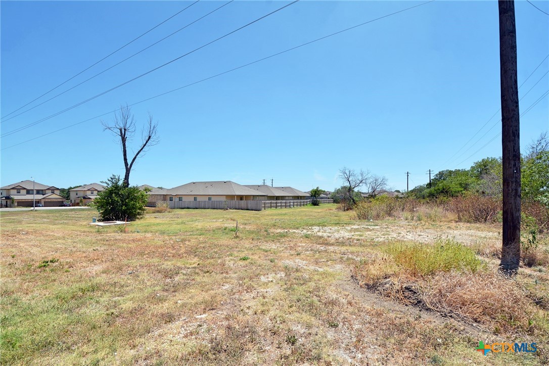 0 Fm 725 & Highland View