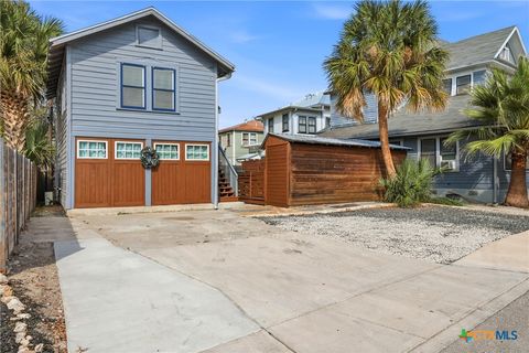 Photo of 135 Adams Street #4, San Antonio, TX 78210 (MLS # 598561)