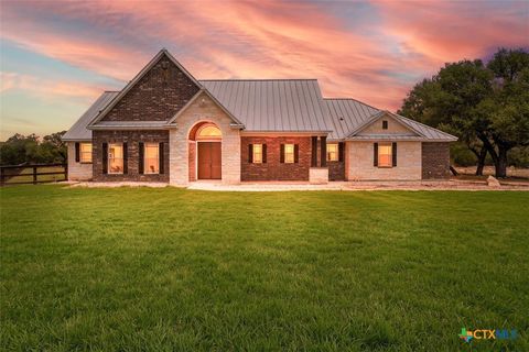 Photo of 815 Serene Waters, Spring Branch, TX 78070 (MLS # 611347)