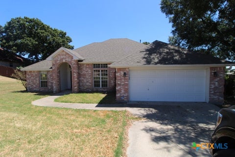 Photo of 709 Mueller Street, Copperas Cove, TX 76522 (MLS # 624718)