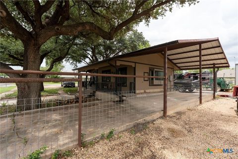 308 S Dalton Street Bartlett TX 76511
