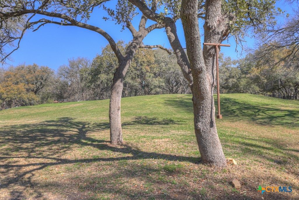 listing image 40