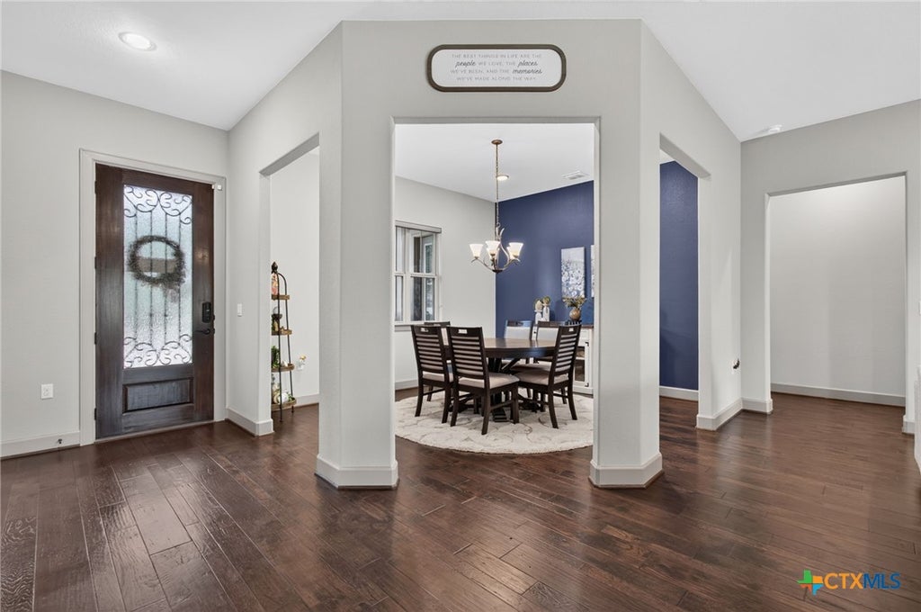 Photo of 908 Dancing Oak Lane, San Marcos, TX 78666 (MLS # 620075)
