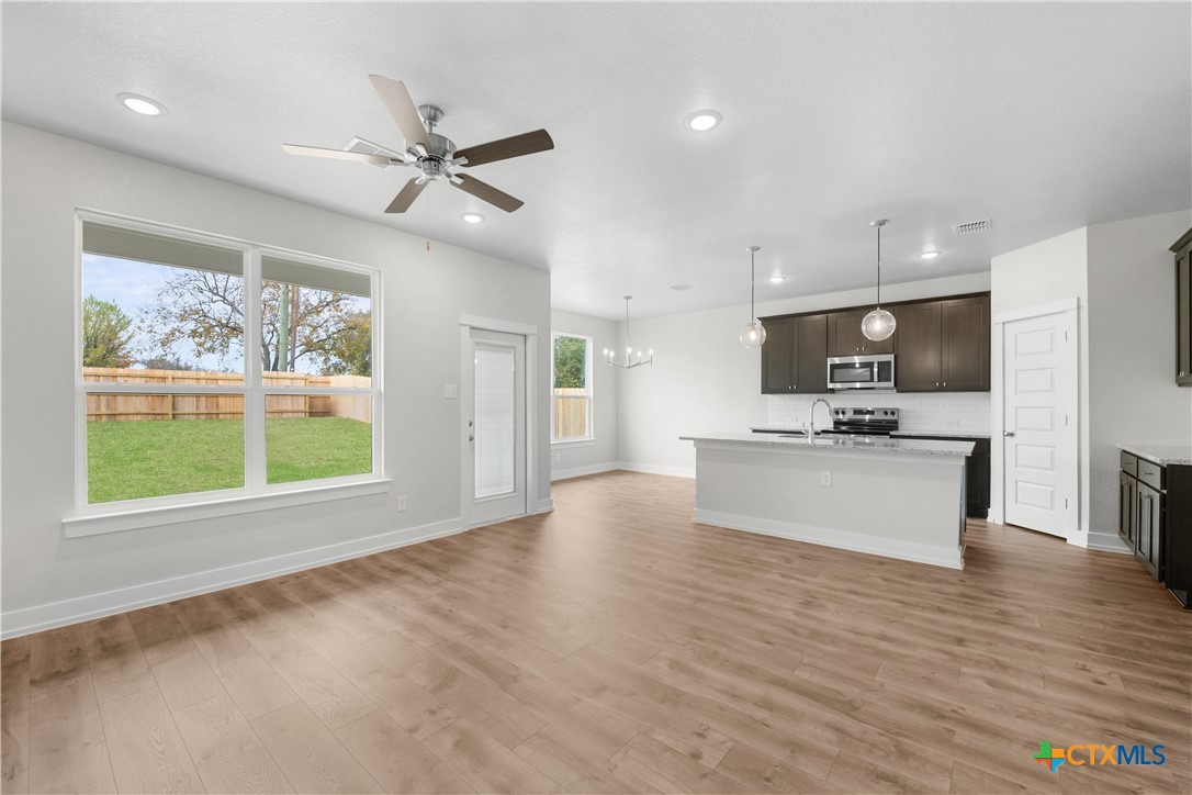 1212 Peppermint Drive