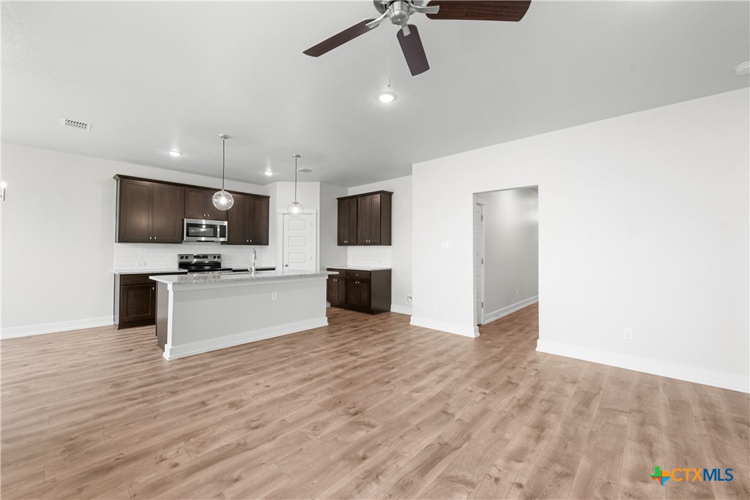 1212 Peppermint Drive