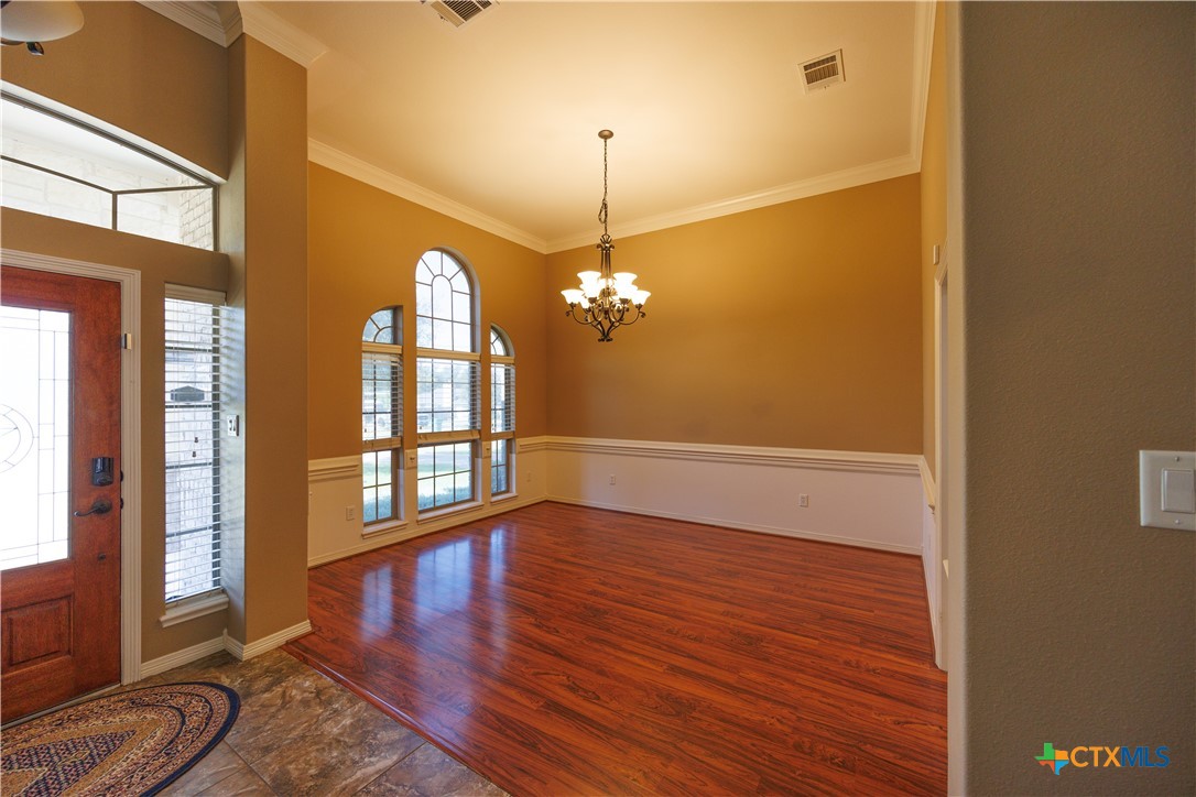 33 Branding Iron Drive