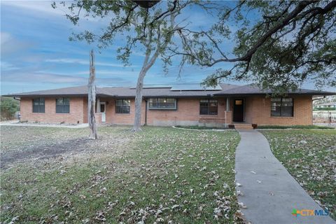 Photo of 105 Blackfoot Drive, Temple, TX 76504 (MLS # 601571)