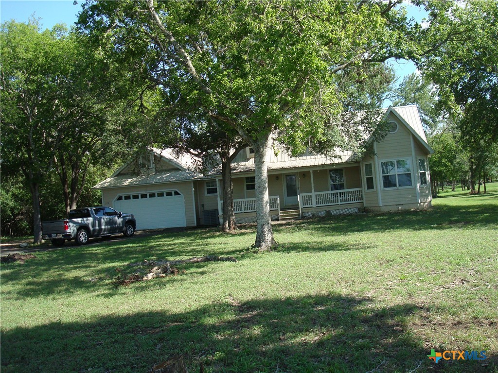 View Seguin, TX 78155 house