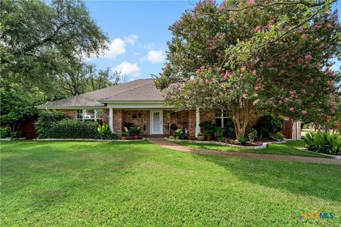 Photo of 3401 Summit Circle, Belton, TX 76513 (MLS # 618271)