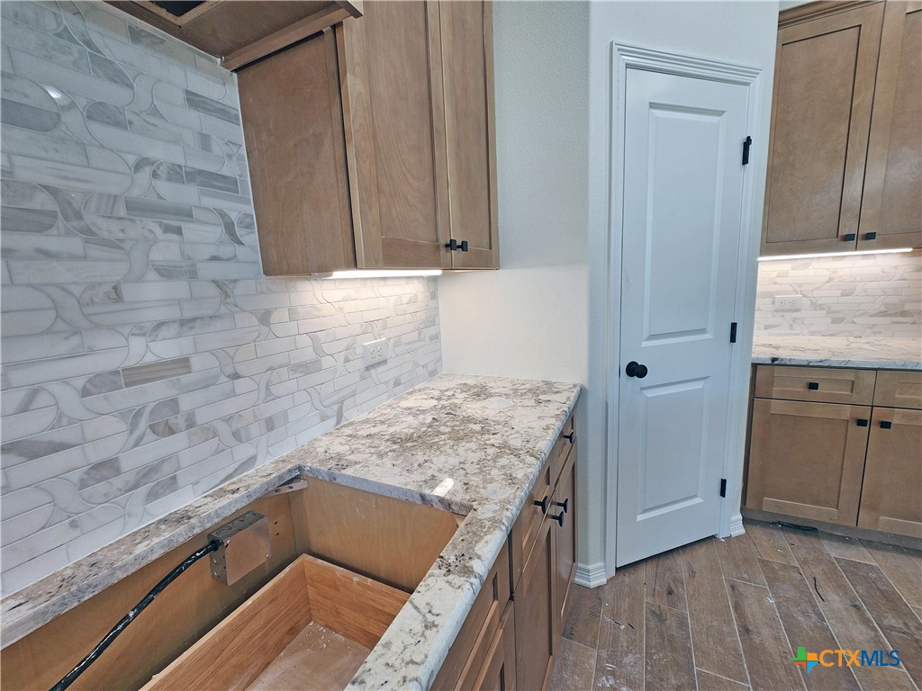 718 Eagle Claw Drive