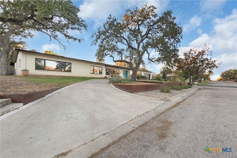 A home in Lampasas