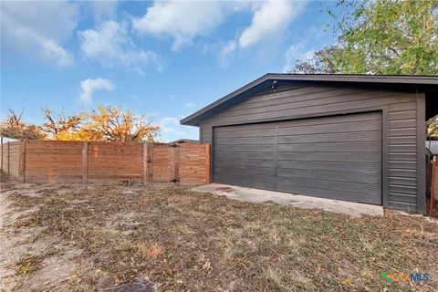 A home in Lampasas