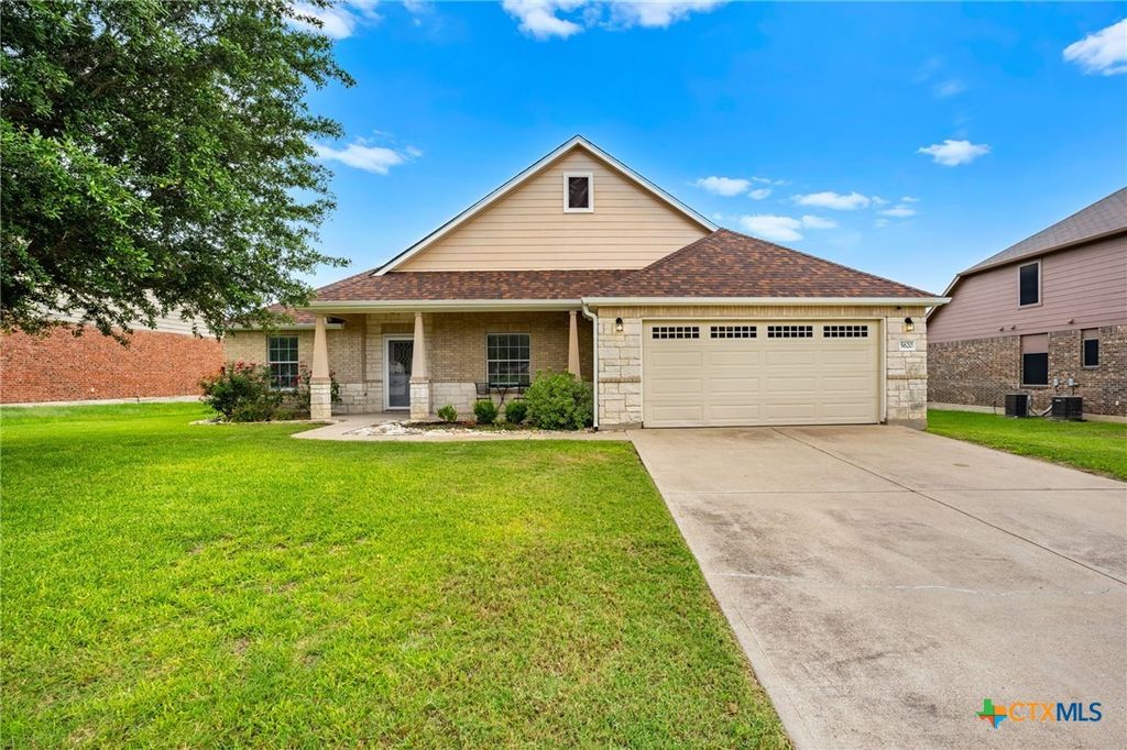 Photo of 5620 Calcstone Drive, Killeen, TX 76542 (MLS # 616954)