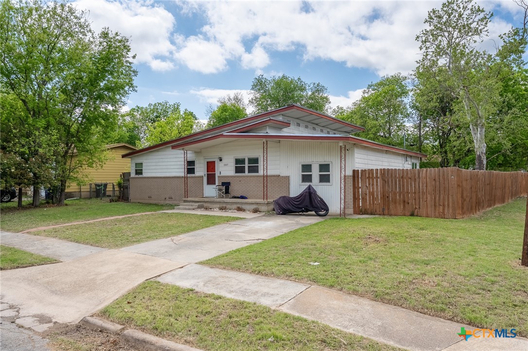 1005 Cove Avenue - Photo 4