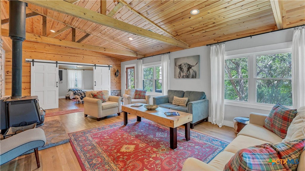 Photo of 606 Deer Lake Cove, Wimberley, TX 78676 (MLS # 605256)