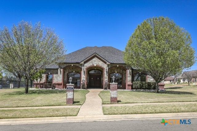 Photo 1 of 39 — 5207 Driftwood Court, Killeen, TX 76542