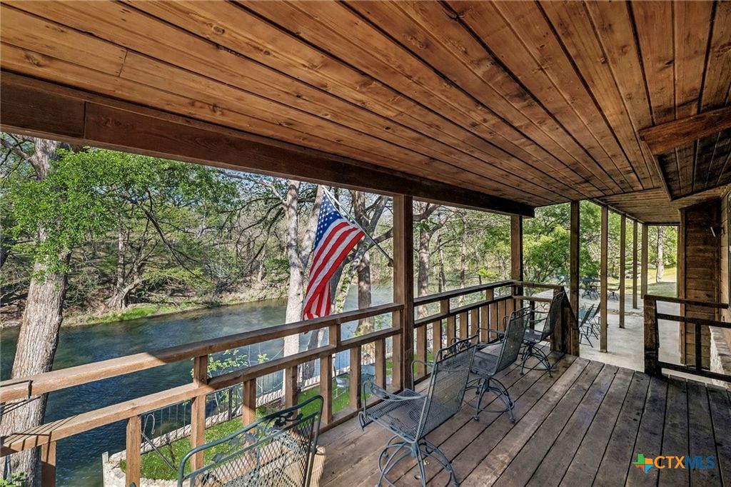 Photo of 2630 Ponderosa Drive, New Braunfels, TX 78132 (MLS # 608791)
