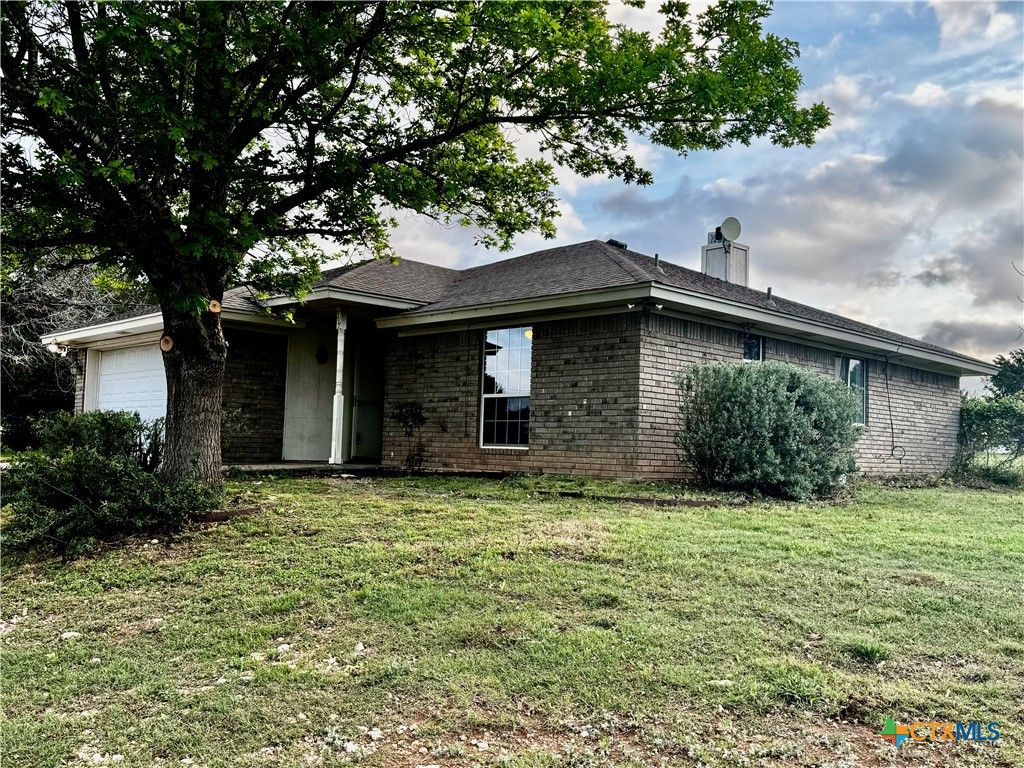 Photo of 397 County Road 3367, Kempner, TX 76539 (MLS # 611015)