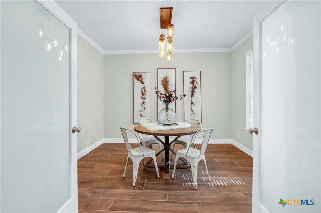 526 Walnut Heights Boulevard