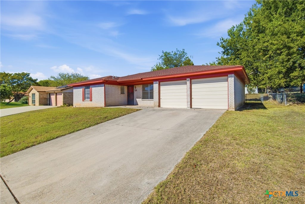 Photo of 1004 S 29th Street, Copperas Cove, TX 76522 (MLS # 627203)