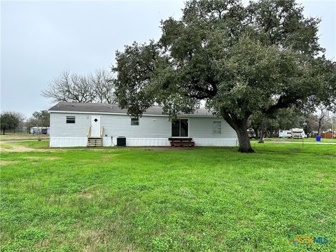 A home in Yoakum