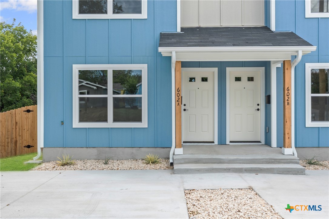 602 S 18th Street A & B