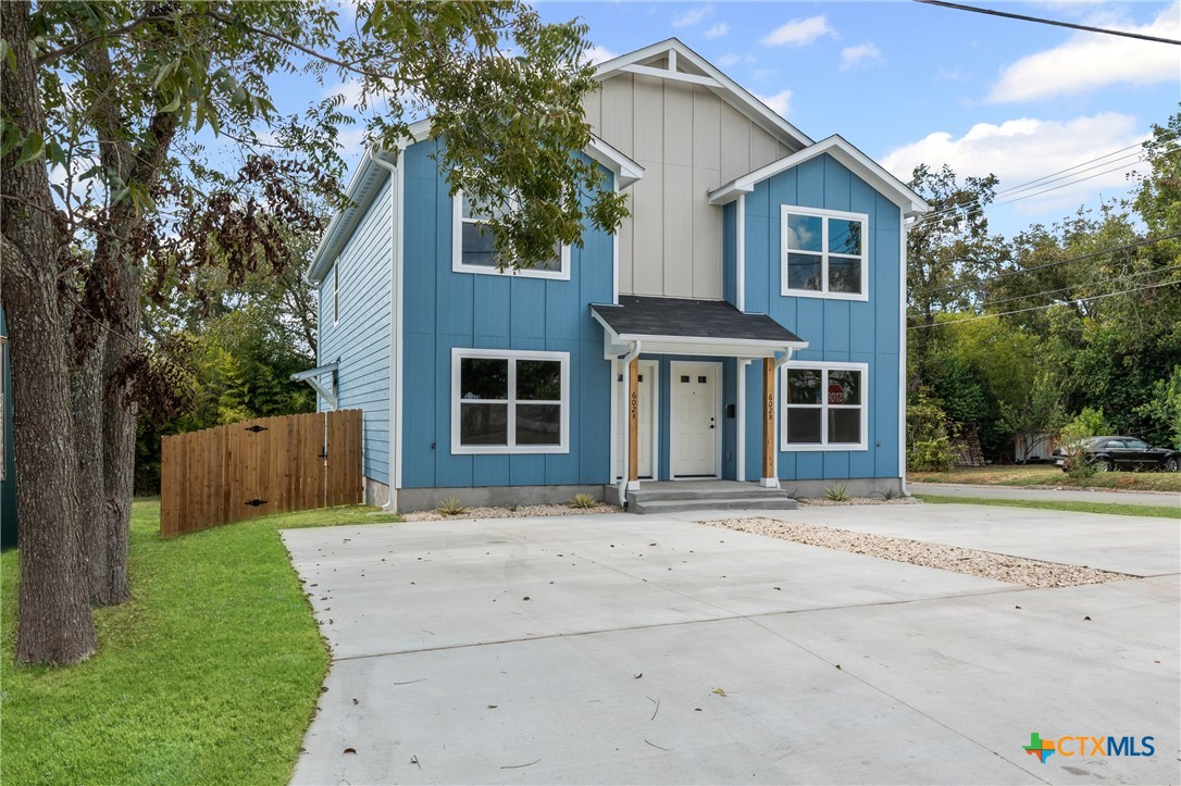 602 S 18th Street A & B