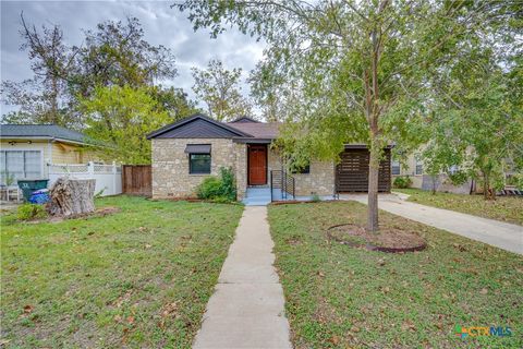 A home in San Marcos