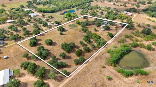 233 RANCH RD, YOAKUM, TX 77995 - Image 4b8a618db01f9e6d9d4c093502d5d0fc/1783588586