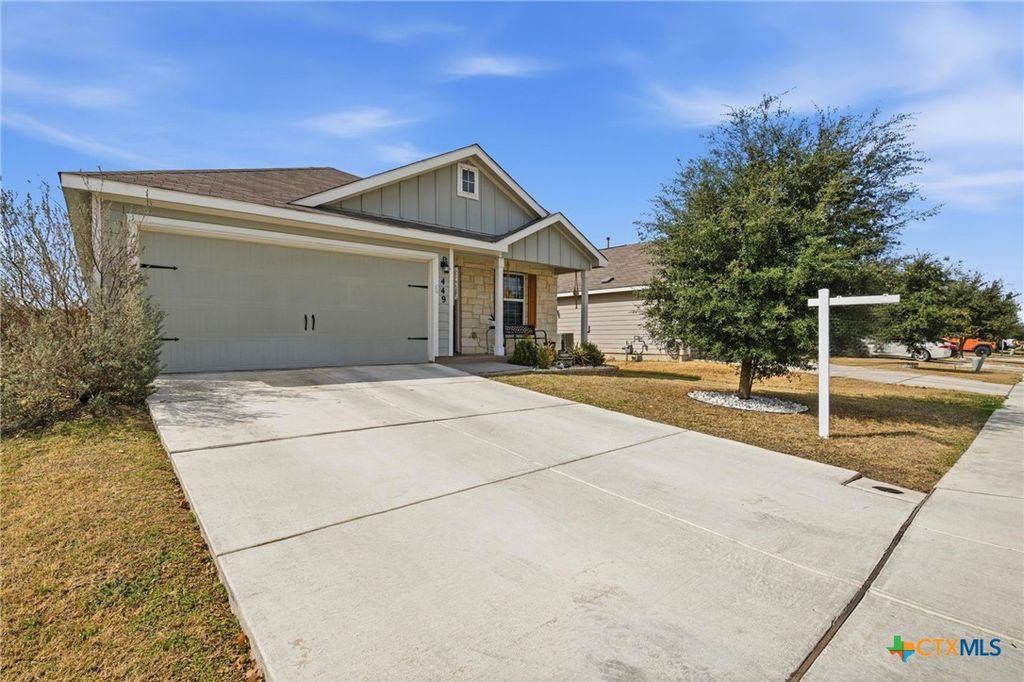 Photo of 449 Moonvine Way, New Braunfels, TX 78130 (MLS # 604540)