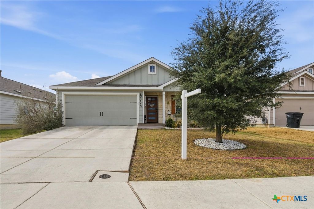 Photo of 449 Moonvine Way, New Braunfels, TX 78130 (MLS # 604540)