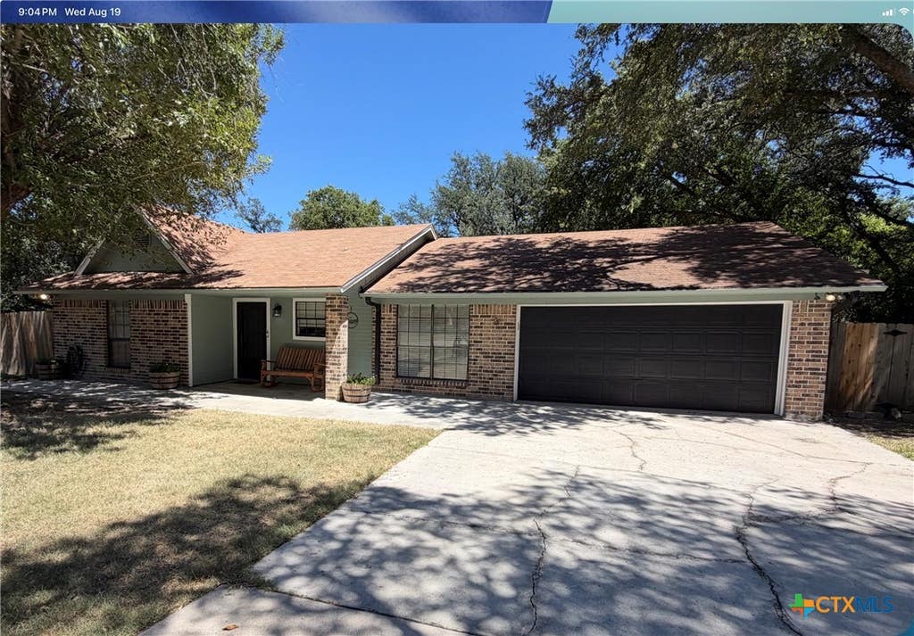 Photo of 3020 Oakwood Drive, Harker Heights, TX 76548 (MLS # 622895)