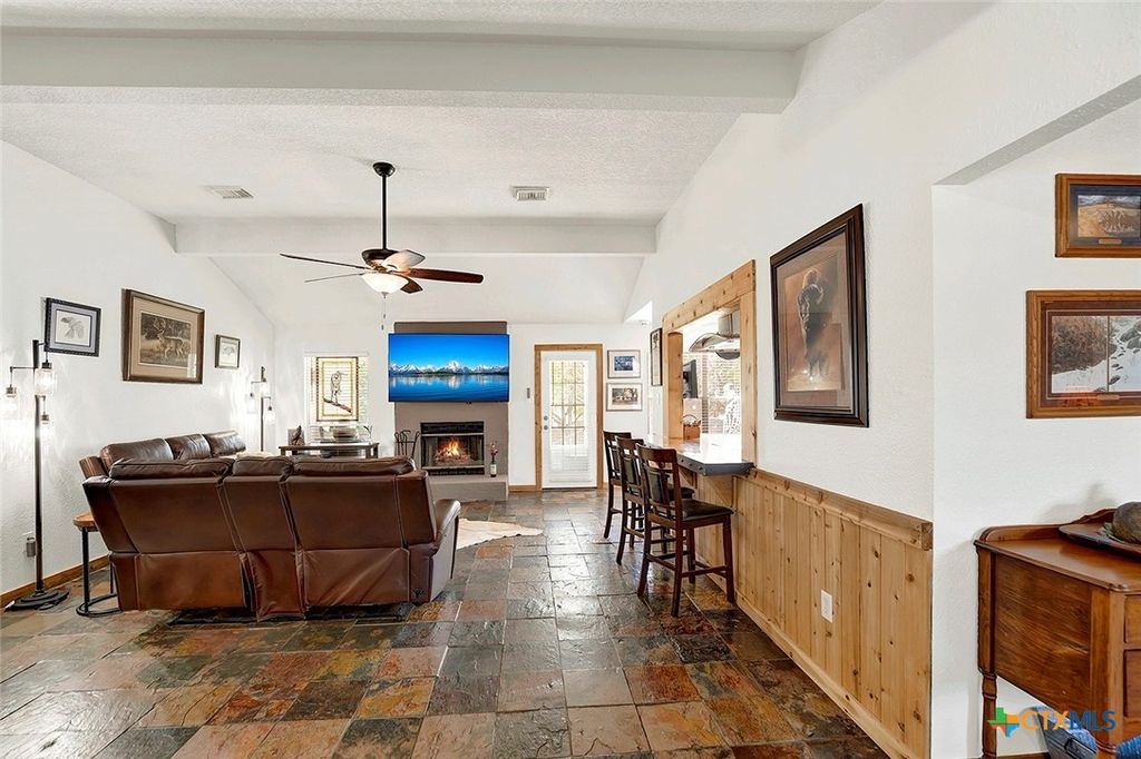 Photo of 1106 Amanda, Canyon Lake, TX 78133 (MLS # 610212)