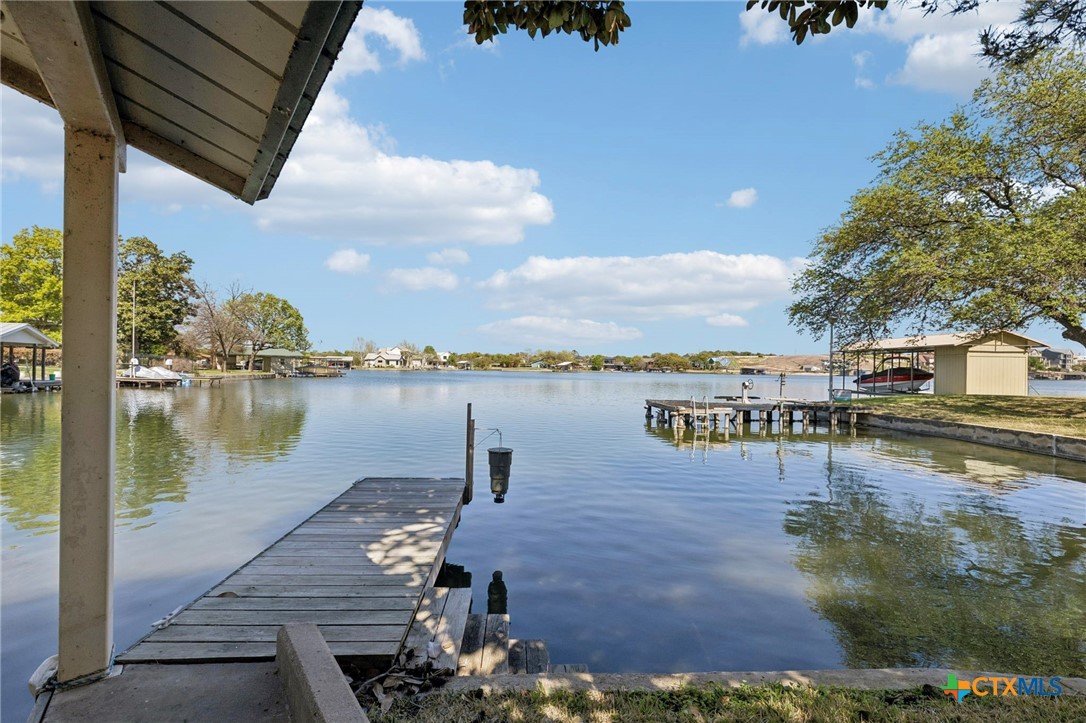 Photo 1 of 40 — 619 Clear Cove Drive, Granite Shoals, TX 78654
