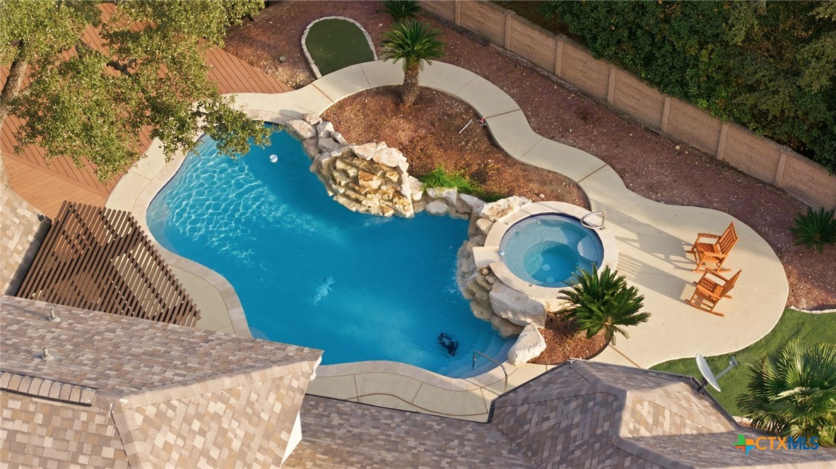 9610 Trophy Oaks Drive